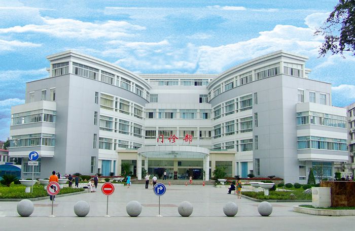 醫療機構凈水解決方案-醫院直飲水設備定制-醫院用水系統-藍創沃特